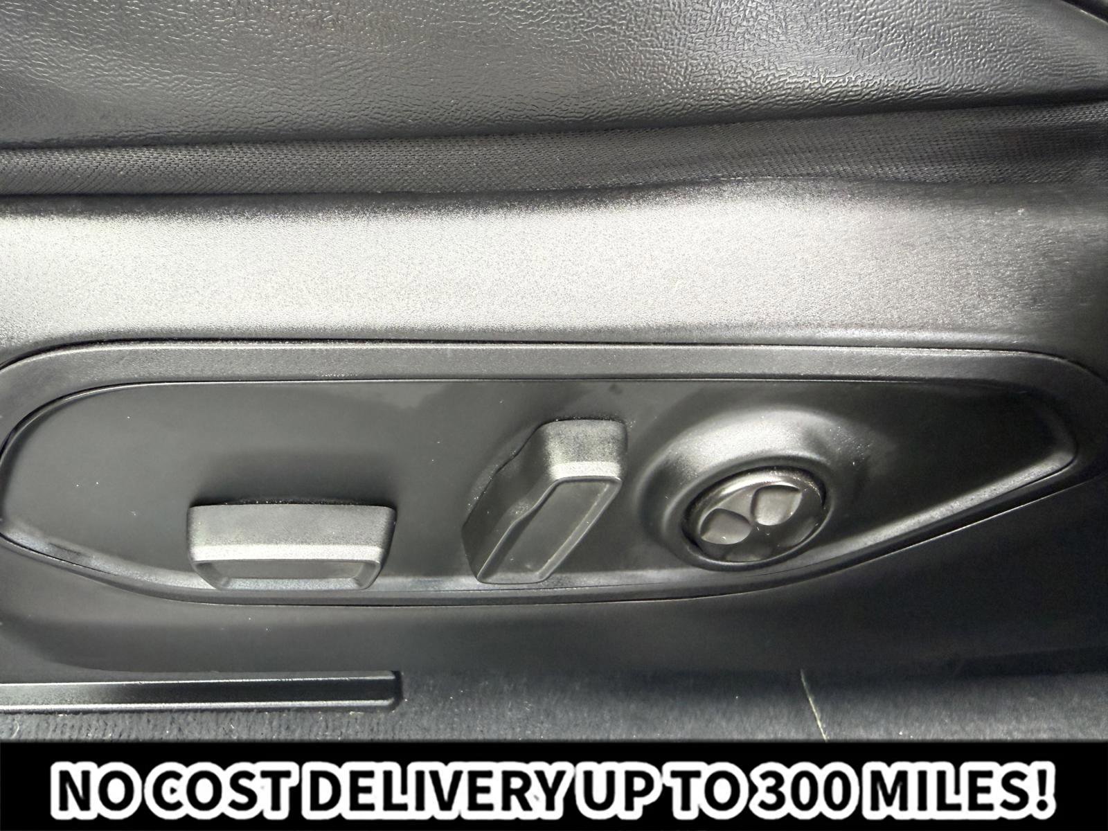 Used 2023 Jeep Grand Cherokee Limited w/ Luxury Tech Group II AWD/4WD image 21