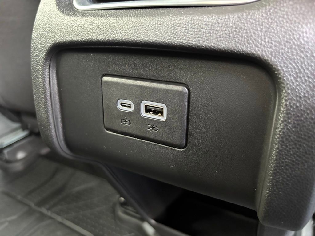 Used 2024 Chevrolet Blazer LT w/ Convenience Package image 18