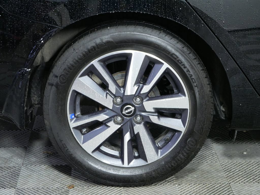 Used 2024 Nissan Versa SV w/ Trunk Package FWD image 11
