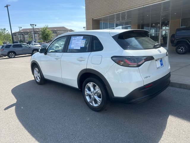 Certified 2024 Honda HR-V LX image 2
