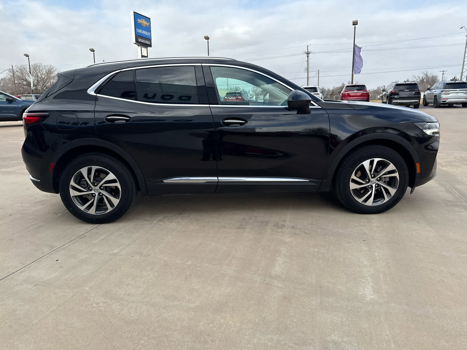 Used 2023 Buick Envision Essence image 4