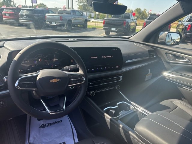 New 2026 Chevrolet Traverse LT w/ Driver Confidence Package image 31