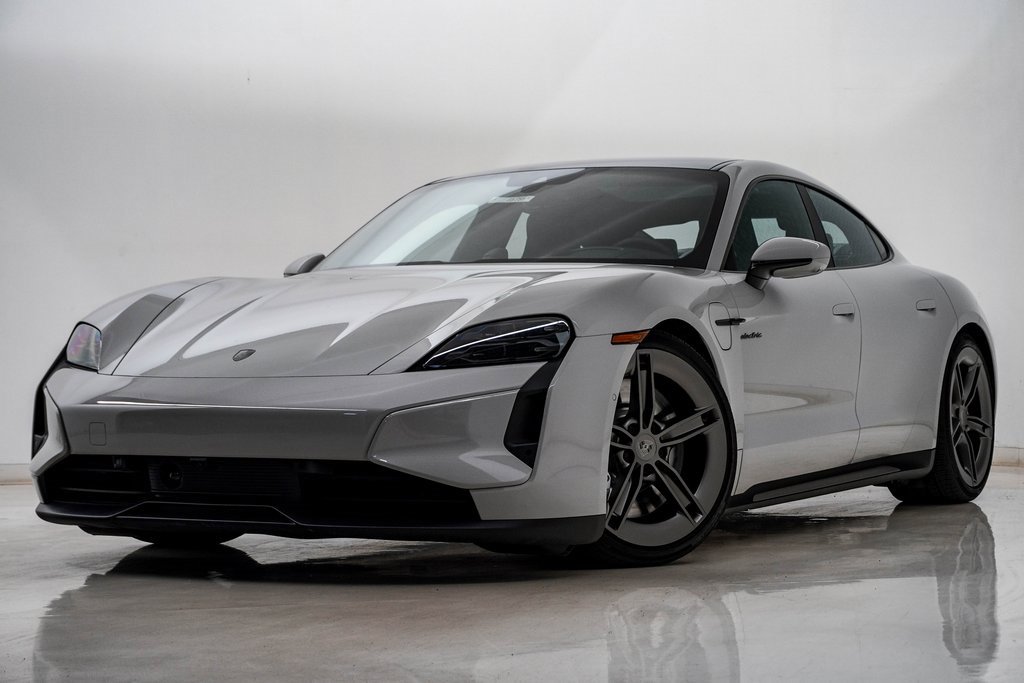 New 2025 Porsche Taycan Turbo