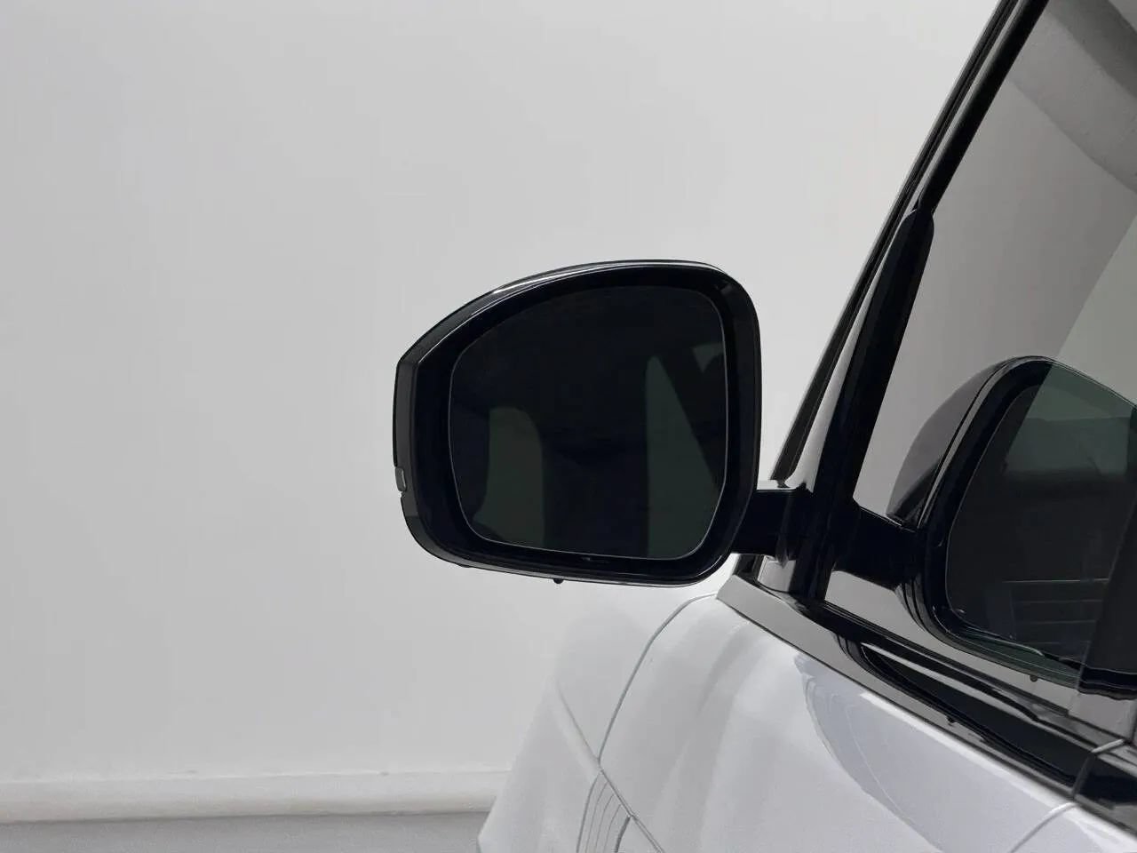 Used 2020 Land Rover Range Rover HSE AWD/4WD image 44