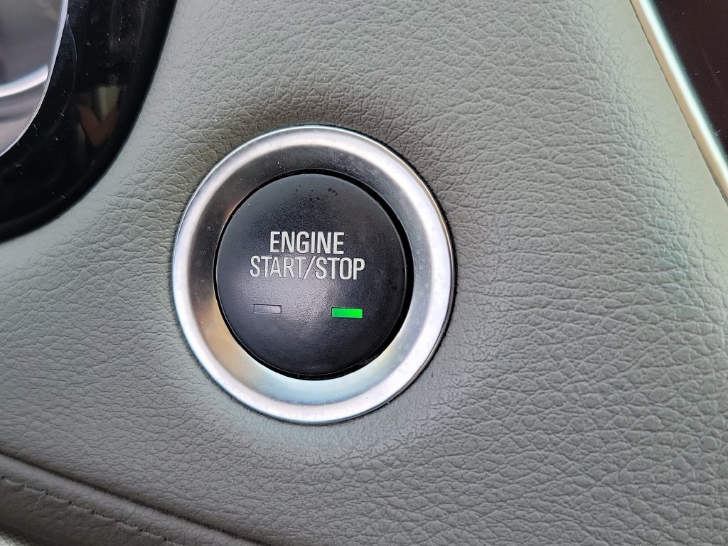 Used 2022 Cadillac XT5 Premium Luxury w/ LPO, Floor Liner Package FWD image 26