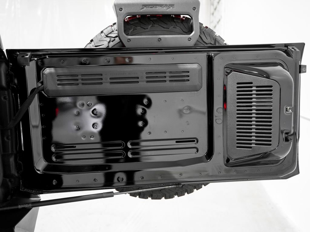 Used 2024 Ford Bronco Raptor w/ Interior Carbon Fiber Pack 6 image 41