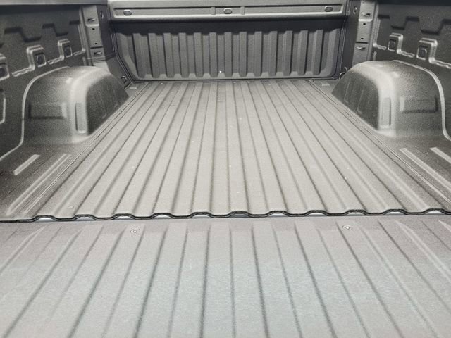 Used 2024 Chevrolet Silverado 1500 Custom image 33