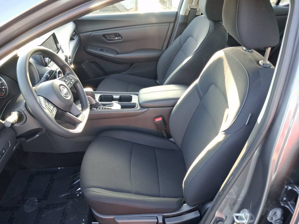 Used 2025 Nissan Sentra S FWD image 20