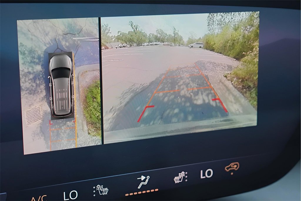 New 2026 Buick Enclave Sport Touring w/ Super Cruise Package image 12