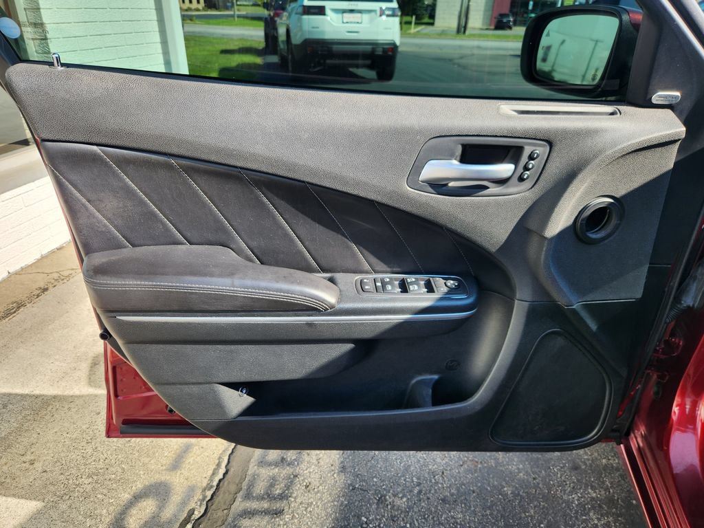 Used 2018 Dodge Charger GT AWD/4WD image 23