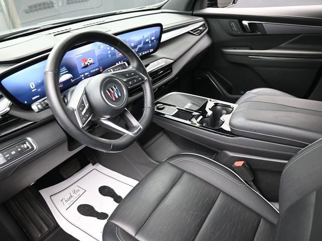 Used 2025 Buick Enclave Sport Touring FWD image 18