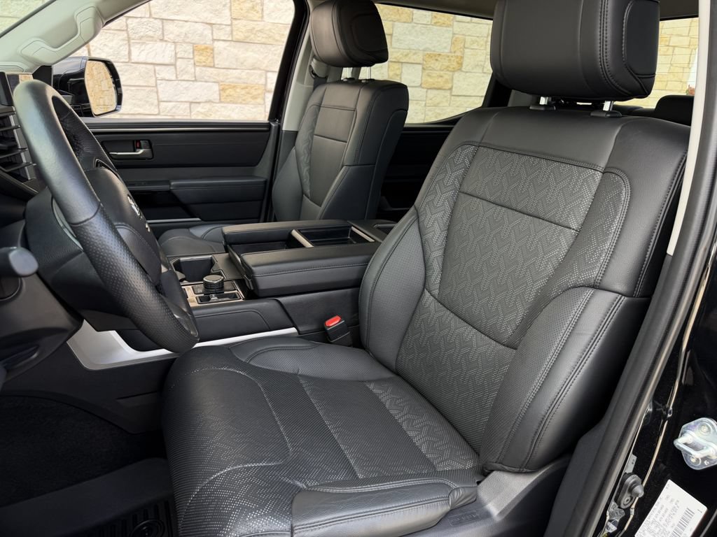 Used 2024 Toyota Tundra Limited AWD/4WD image 26