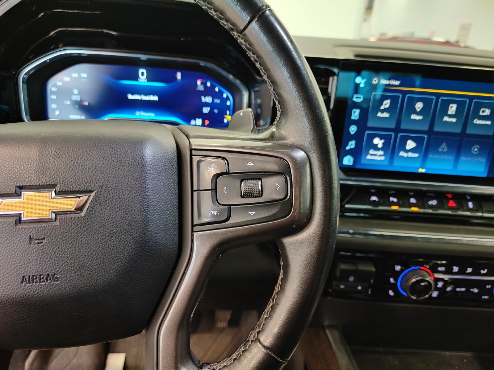 Used 2023 Chevrolet Silverado 1500 High Country AWD/4WD image 11