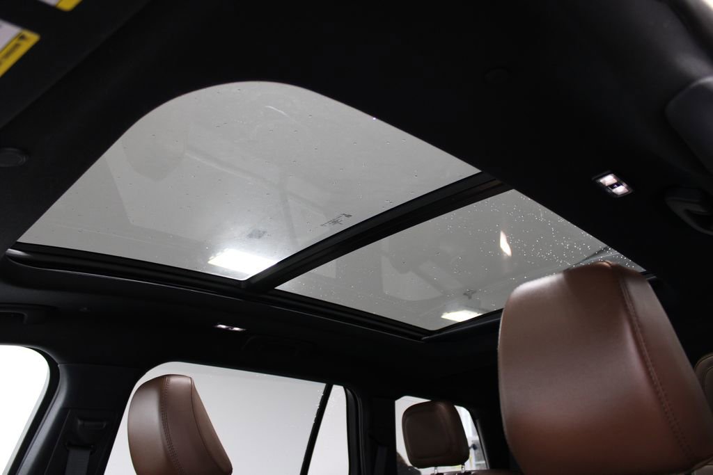 Used 2024 Lincoln Aviator Reserve w/ Equipment Group 201A image 59