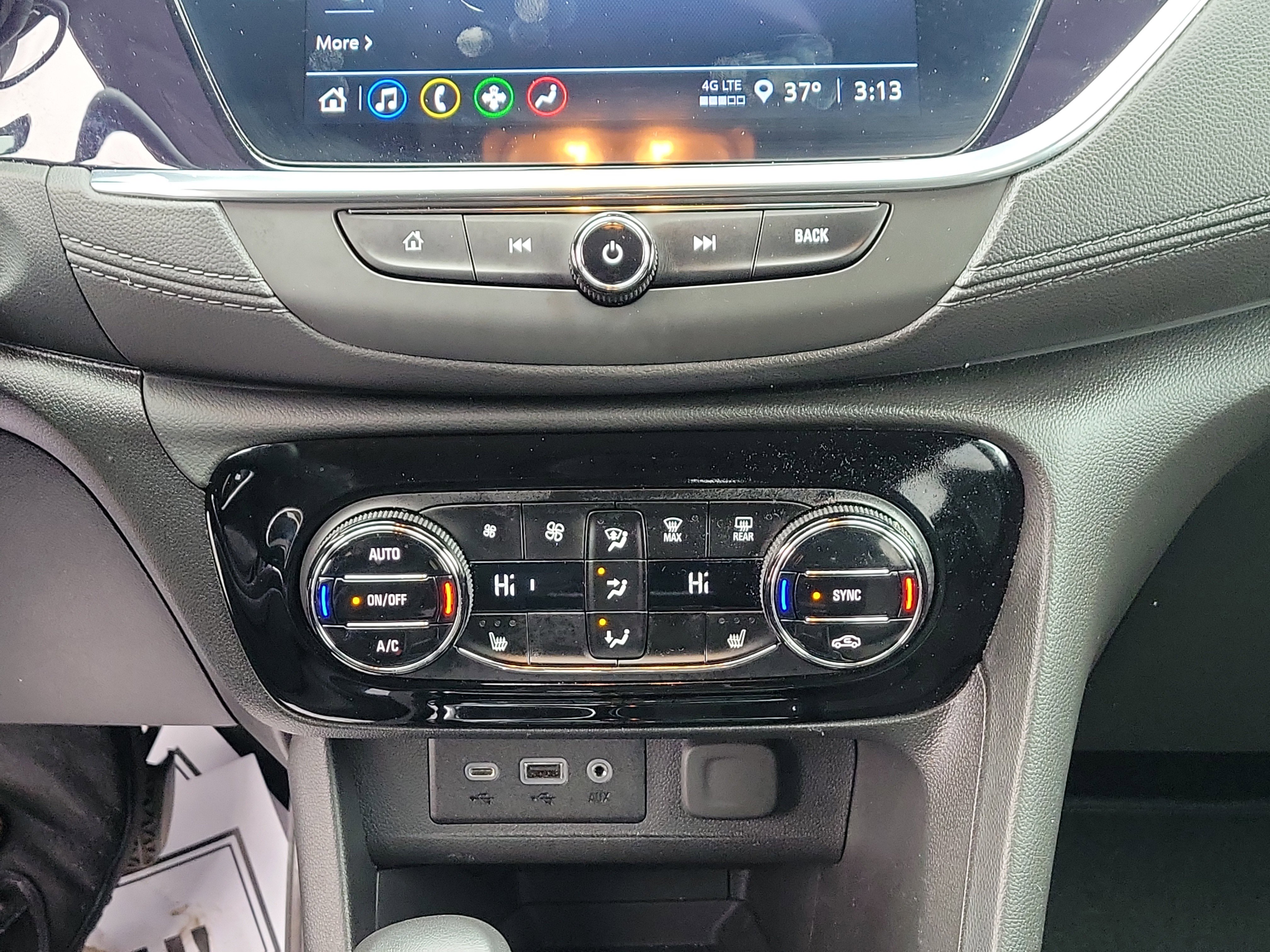 Used 2023 Buick Encore GX Select image 29