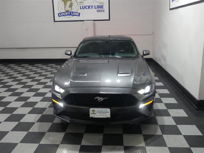 Used 2018 Ford Mustang GT image 3
