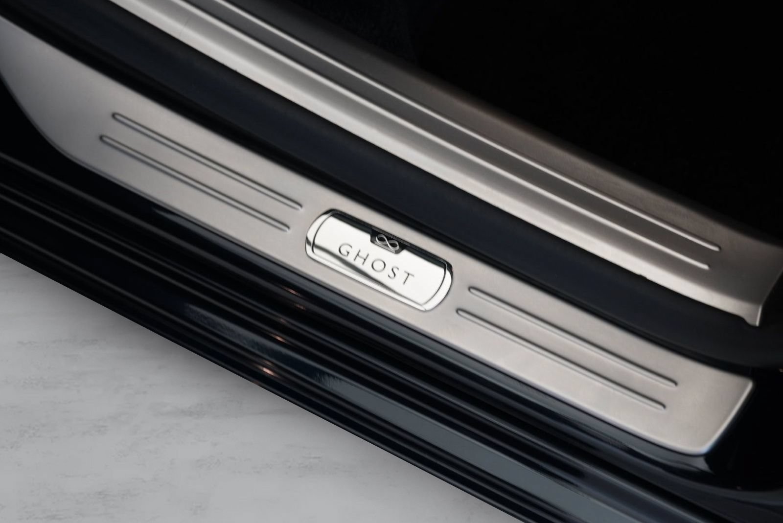 Certified 2020 Rolls-Royce Ghost RWD image 42