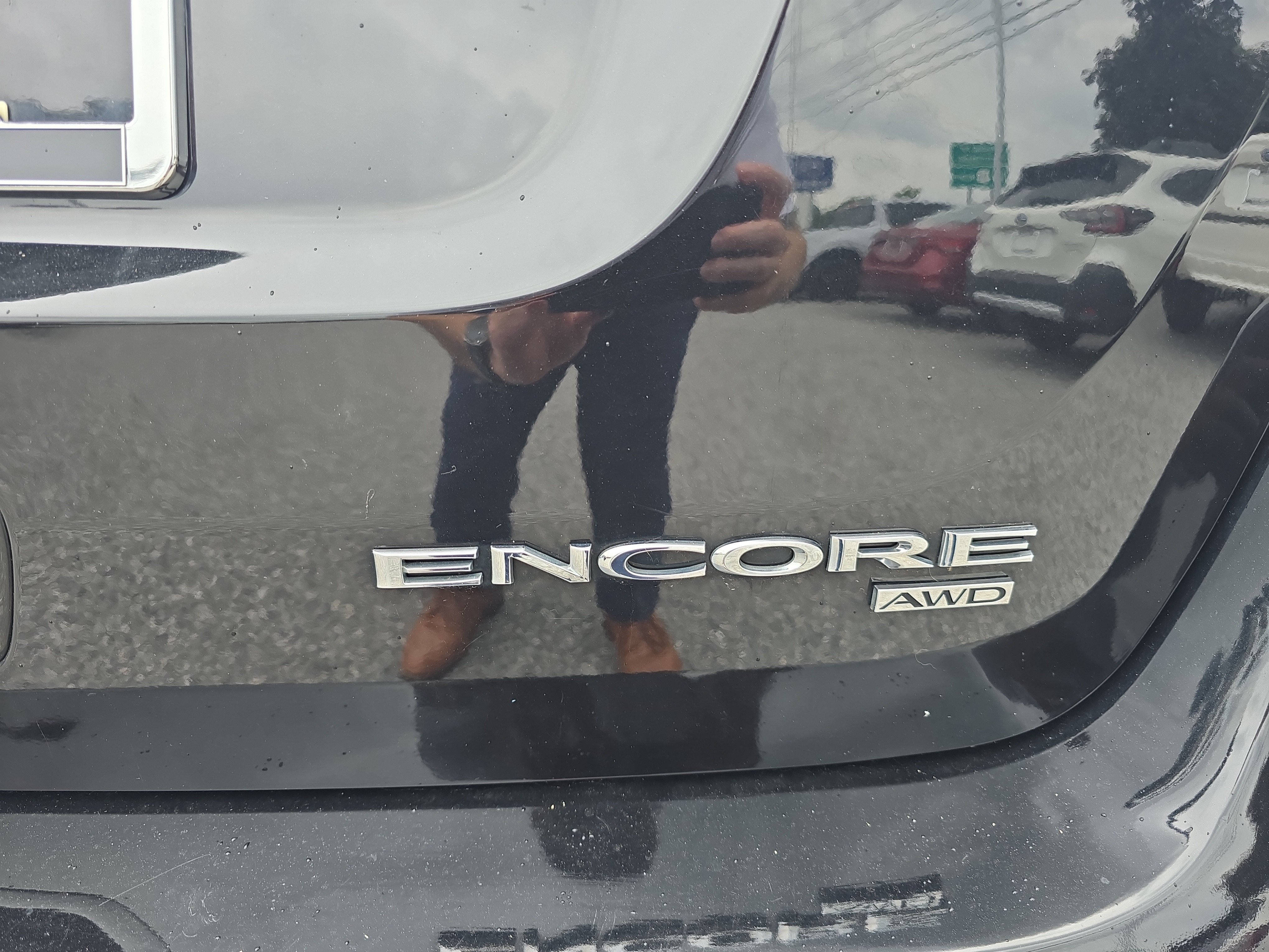 Used 2019 Buick Encore Essence AWD/4WD image 26