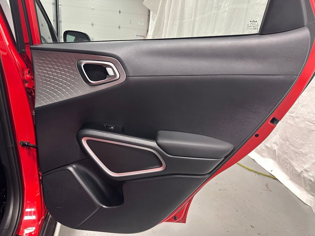 Used 2022 Kia Soul X-Line FWD image 45