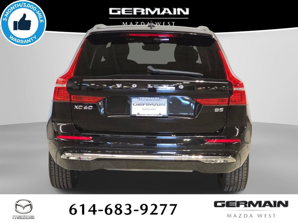 Used 2023 Volvo XC60 B5 Plus image 10