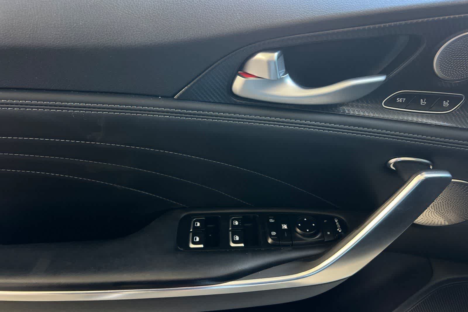Used 2022 Kia Stinger GT2 w/ Scorpion Package RWD image 15