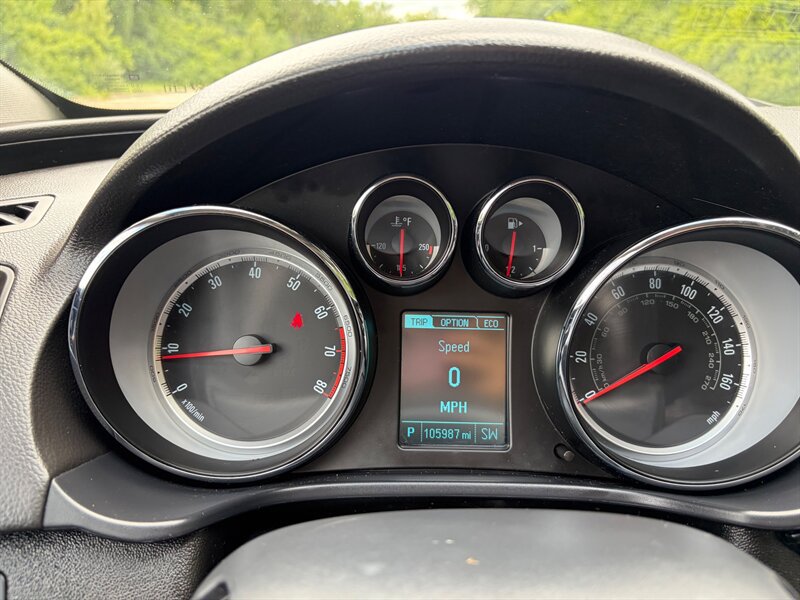 Used 2013 Buick Regal Premium FWD image 13