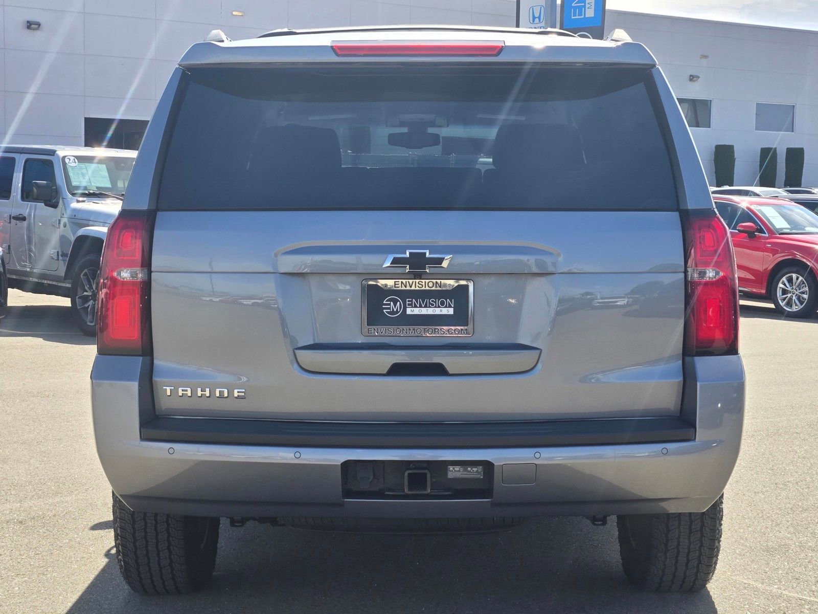 Used 2018 Chevrolet Tahoe LS RWD image 6