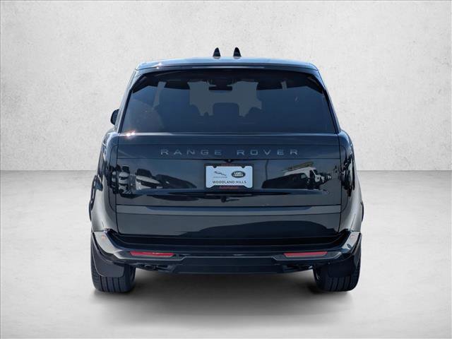 New 2026 Land Rover Range Rover SE image 8