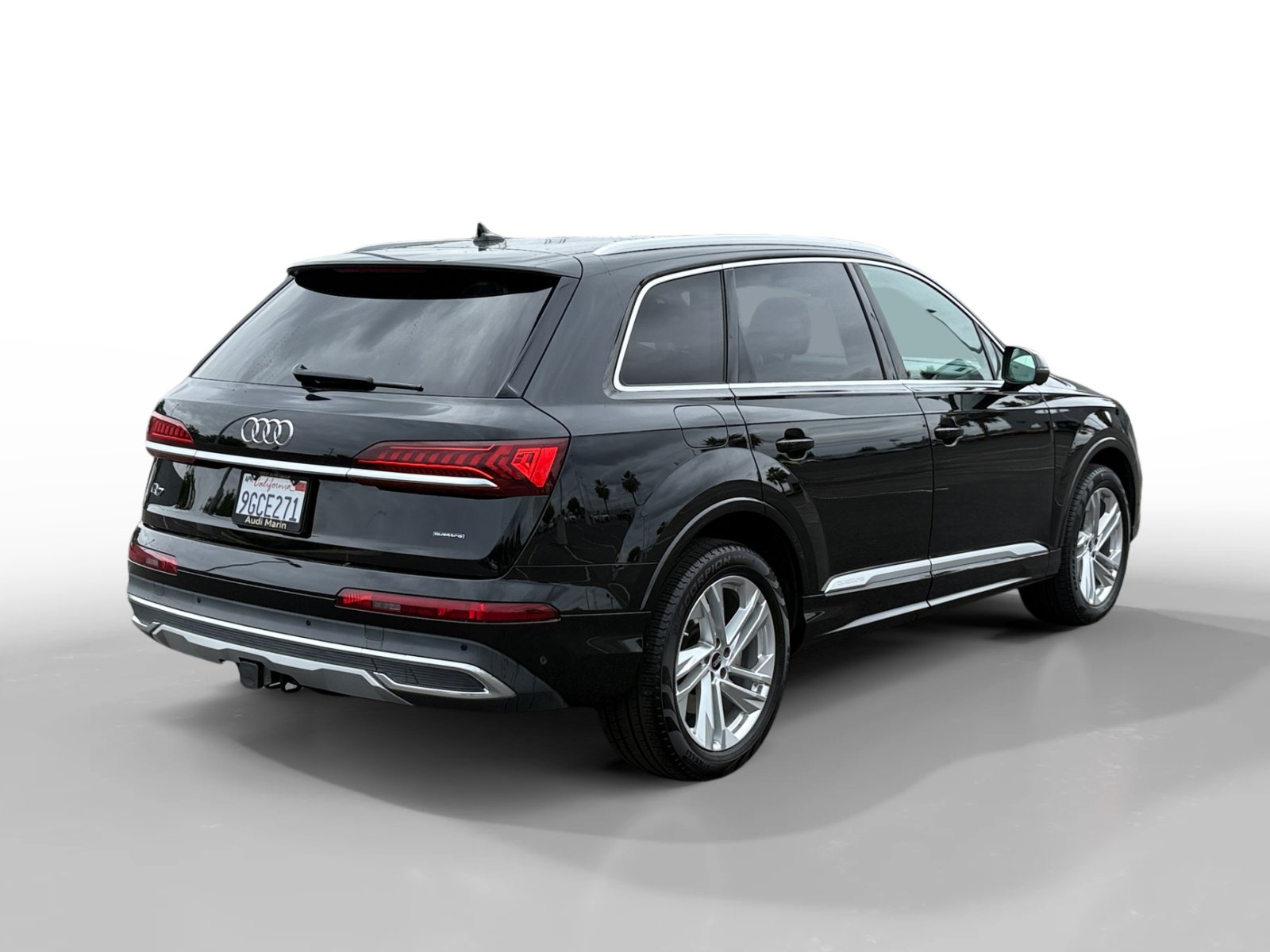 Used 2023 Audi Q7 3.0T Premium Plus w/ Premium Plus Package AWD/4WD image 5