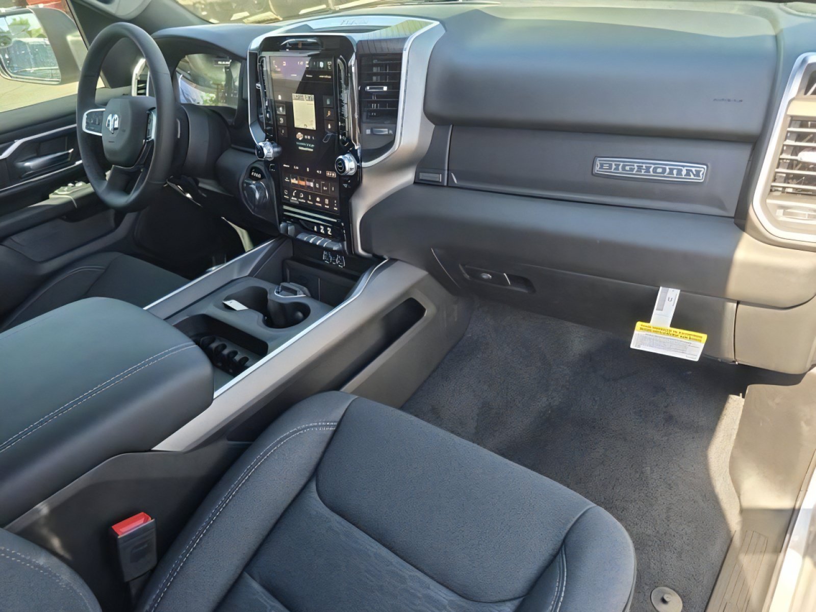 New 2026 RAM 1500 4x4 Crew Cab image 11
