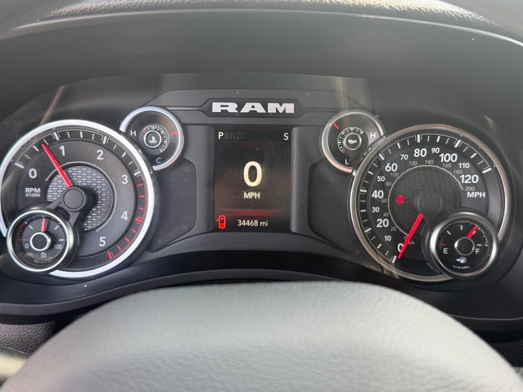 Used 2022 RAM 3500 Big Horn w/ Protection Group AWD/4WD image 37