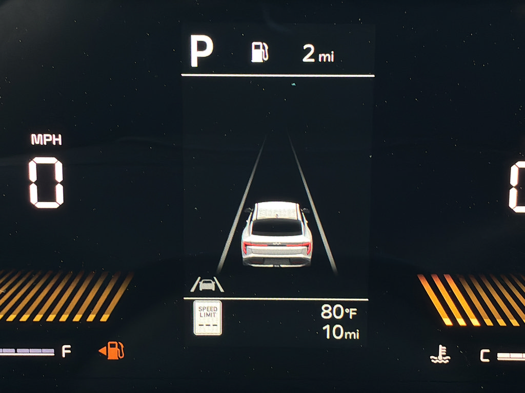 New 2026 Kia K4 FWD image 25