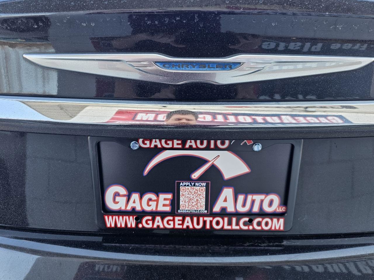Used 2012 Chrysler 200 LX image 19