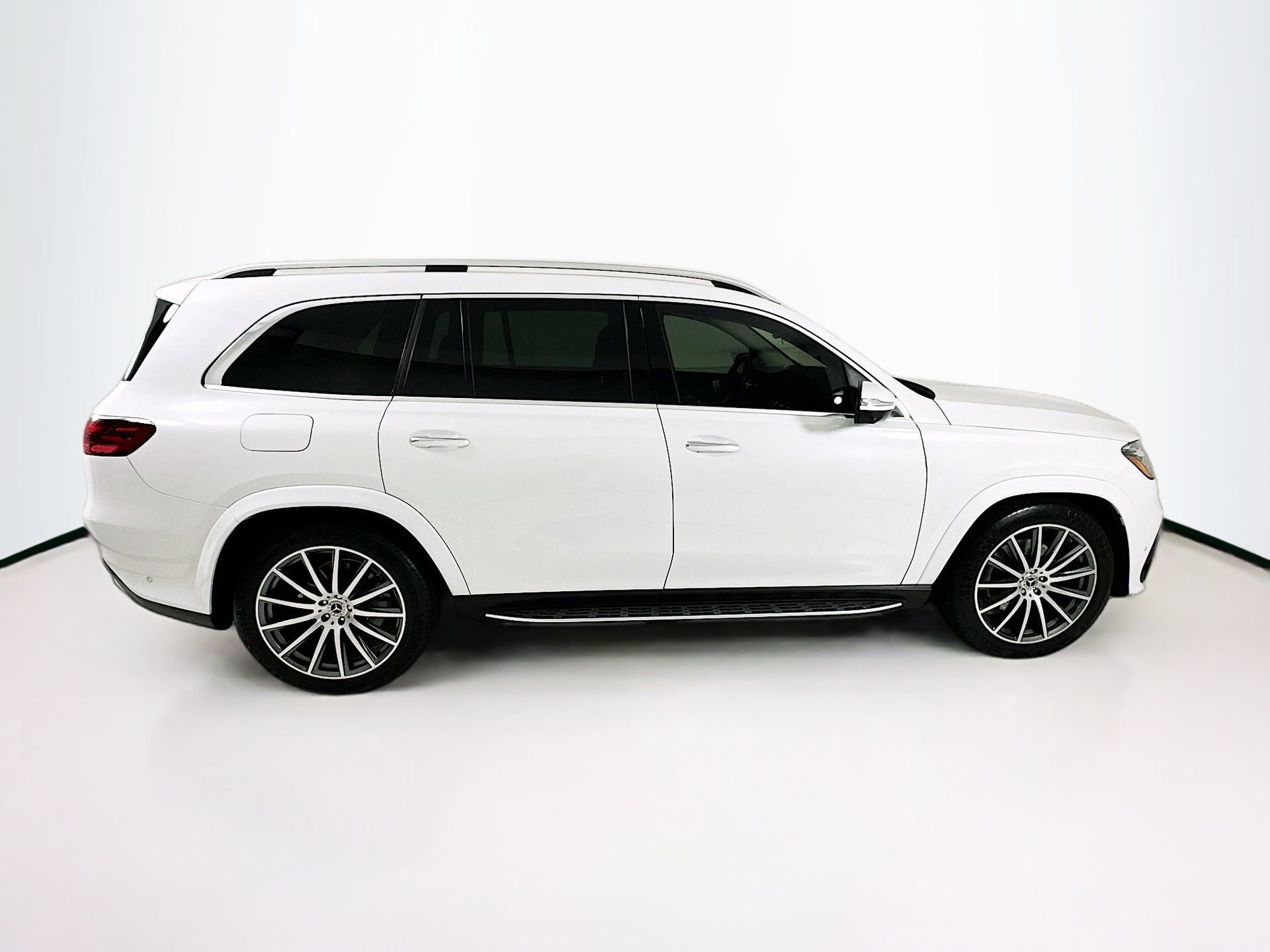 Certified 2024 Mercedes-Benz GLS 580 4MATIC image 9