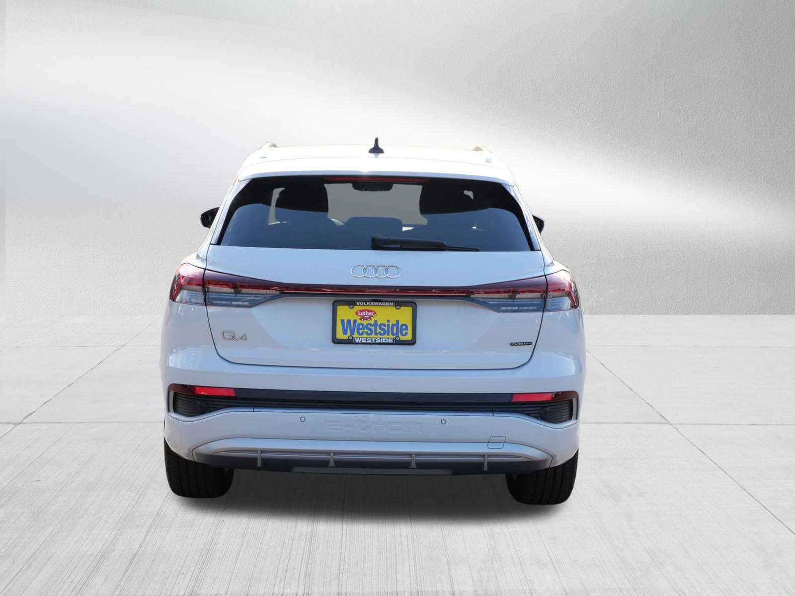 Used 2023 Audi Q4 e-tron Premium Plus AWD/4WD image 6
