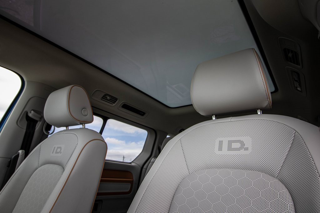 New 2025 Volkswagen ID. Buzz 1st Edition image 2