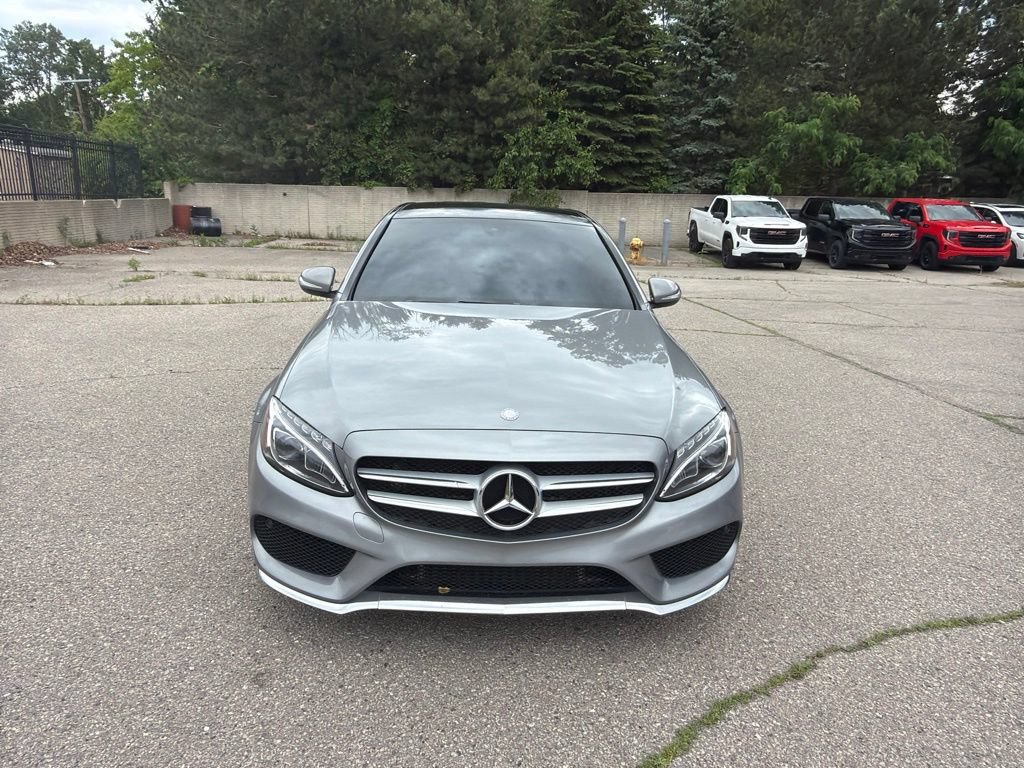 Used 2015 Mercedes-Benz C 300 4MATIC Sedan image 3