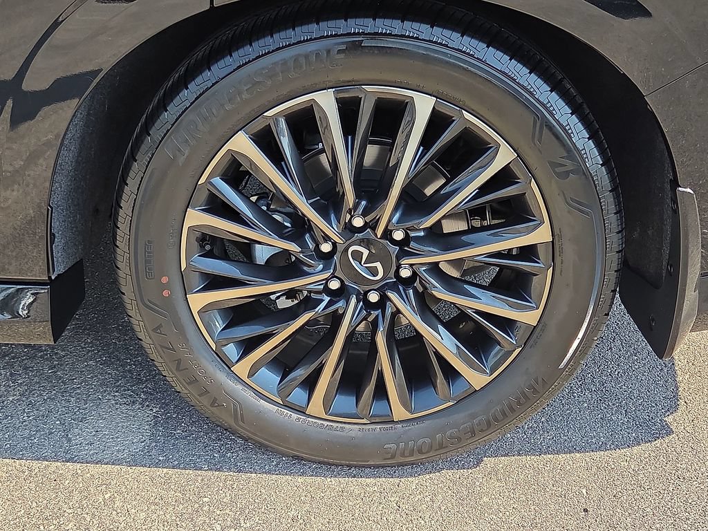 Used 2026 INFINITI QX80 Autograph AWD/4WD image 11