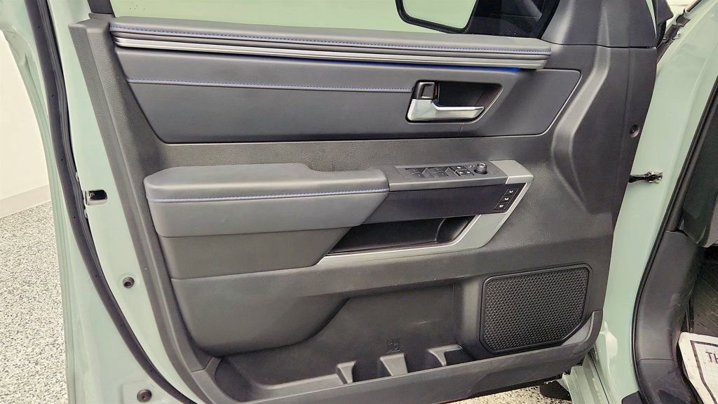 Used 2024 Toyota Sequoia Platinum image 11