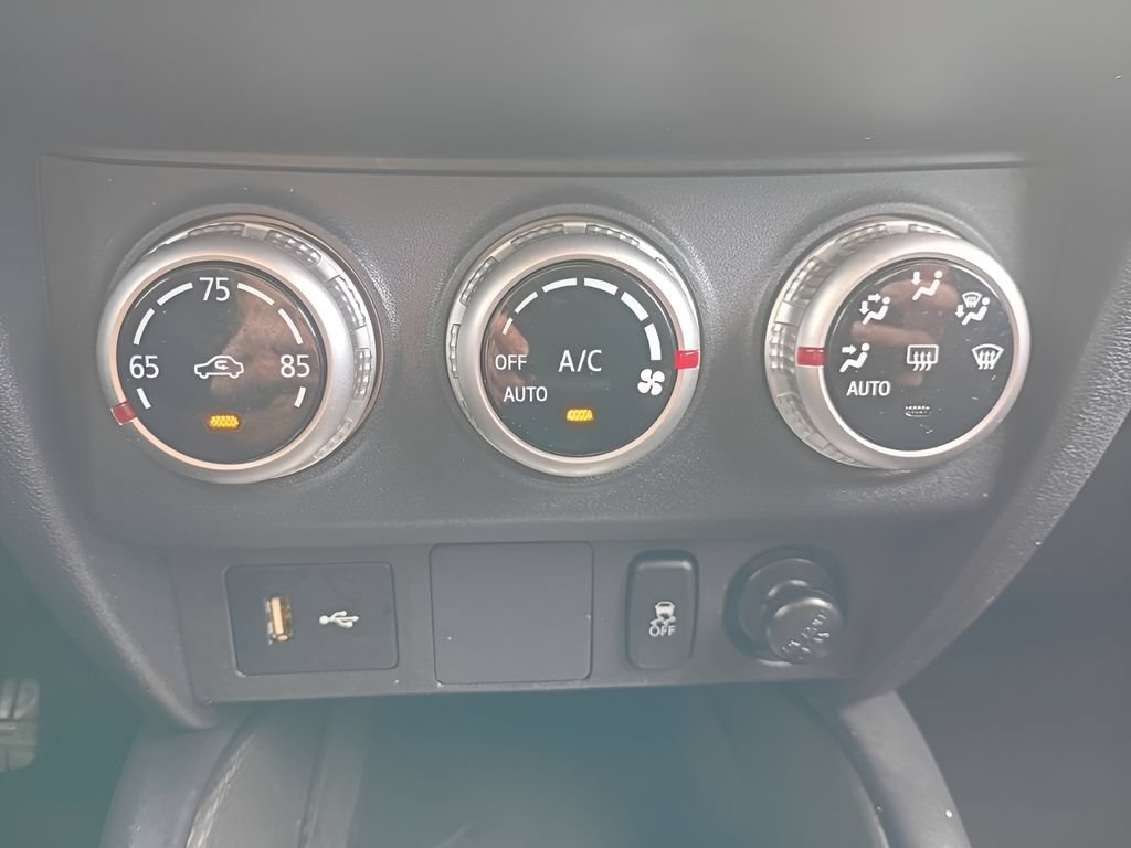 Used 2023 Mitsubishi Outlander Sport ES AWD/4WD image 27