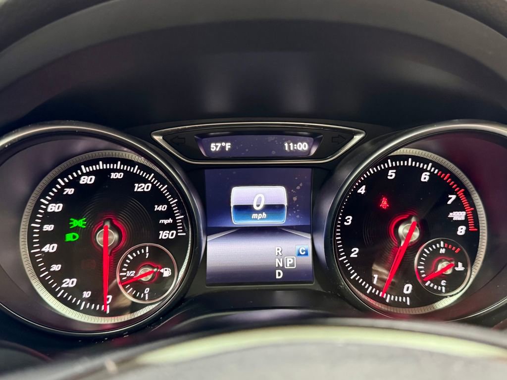 Used 2020 Mercedes-Benz GLA 250 4MATIC w/ Premium Package image 16