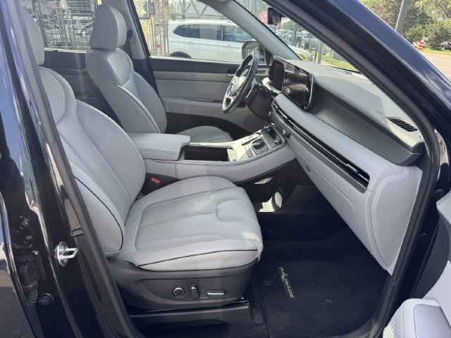 Used 2024 Hyundai Palisade SEL w/ Premium Package AWD/4WD image 29