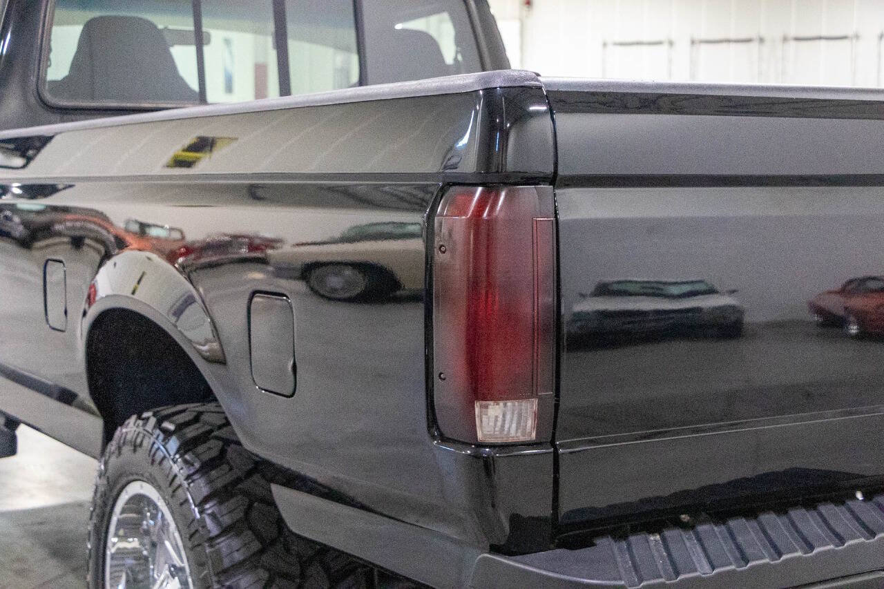 Used 1997 Ford F250 4x4 Regular Cab Heavy Duty image 24