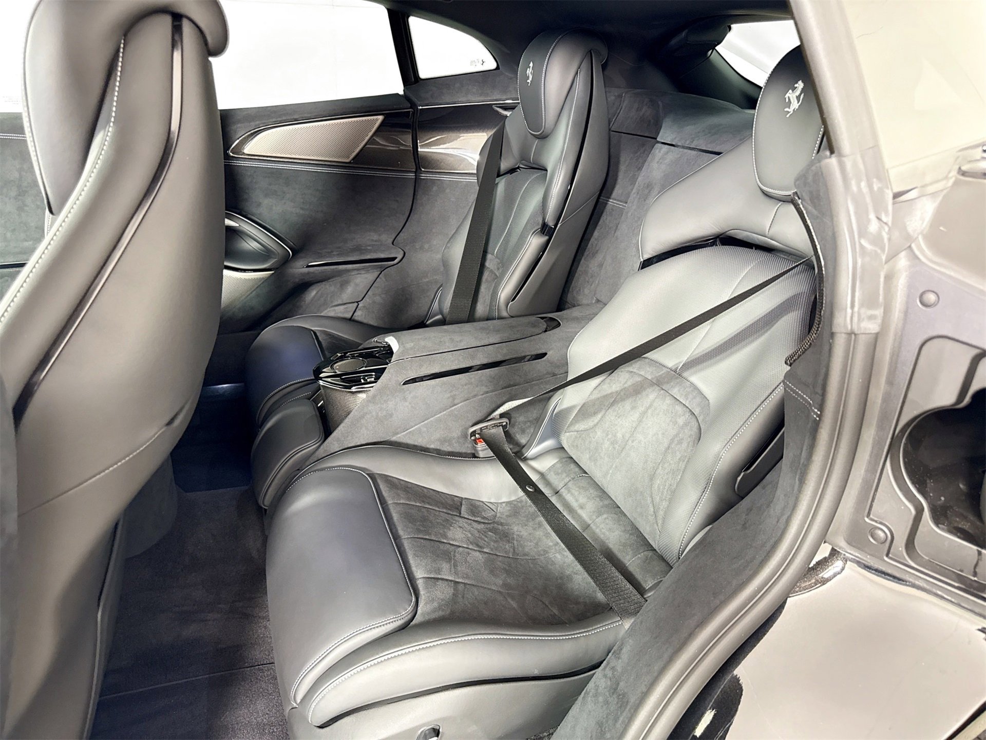Certified 2025 Ferrari Purosangue image 17