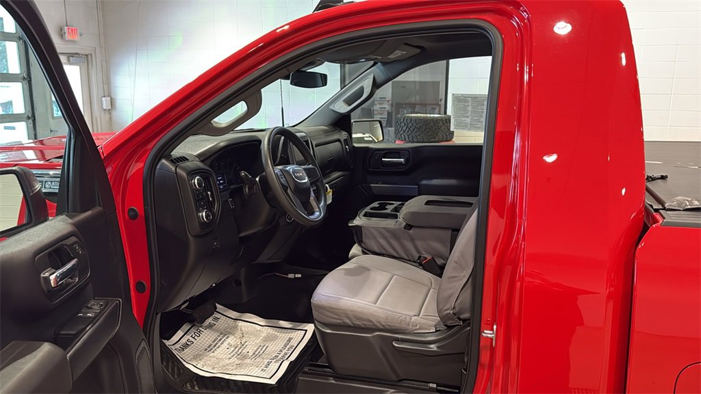 Used 2024 GMC Sierra 2500 Pro w/ Convenience Package image 15