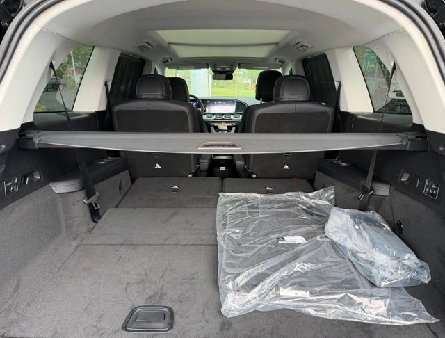 New 2026 Mercedes-Benz GLS 450 4MATIC image 10