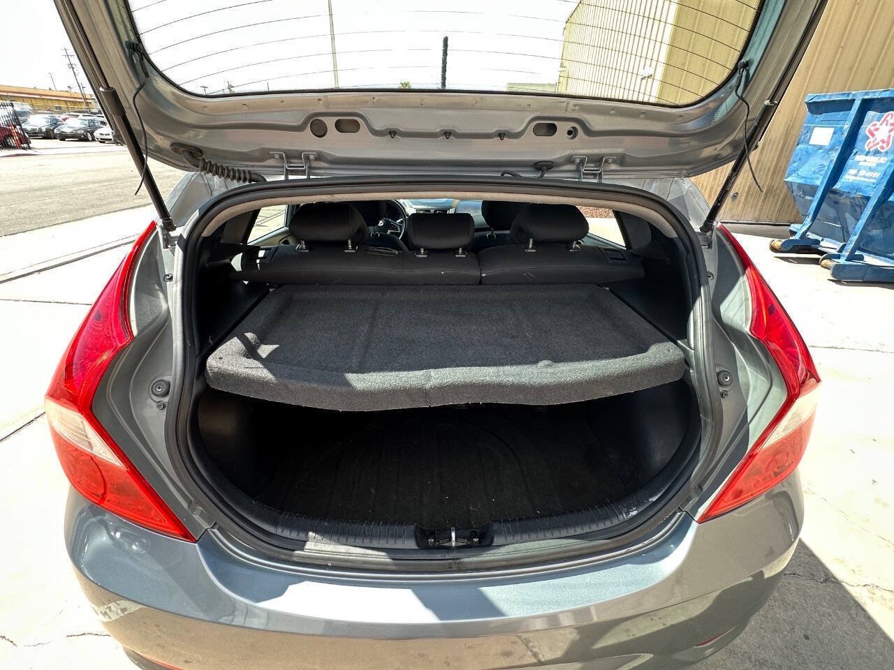 Used 2017 Hyundai Accent SE FWD image 7