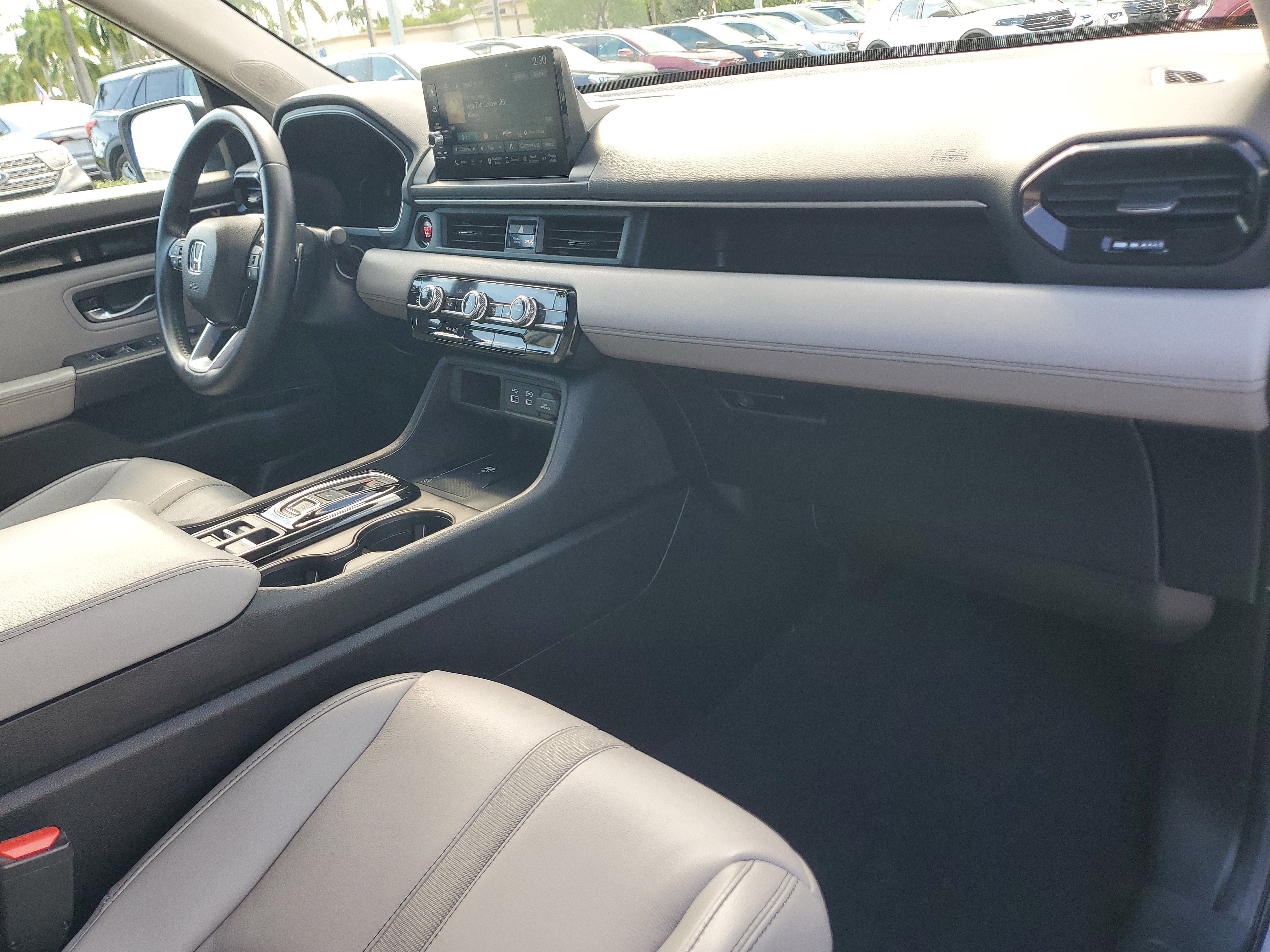 Used 2024 Honda Pilot EX-L image 19