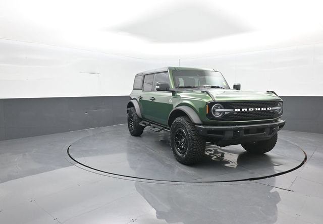 Certified 2024 Ford Bronco Wildtrak AWD/4WD image 2