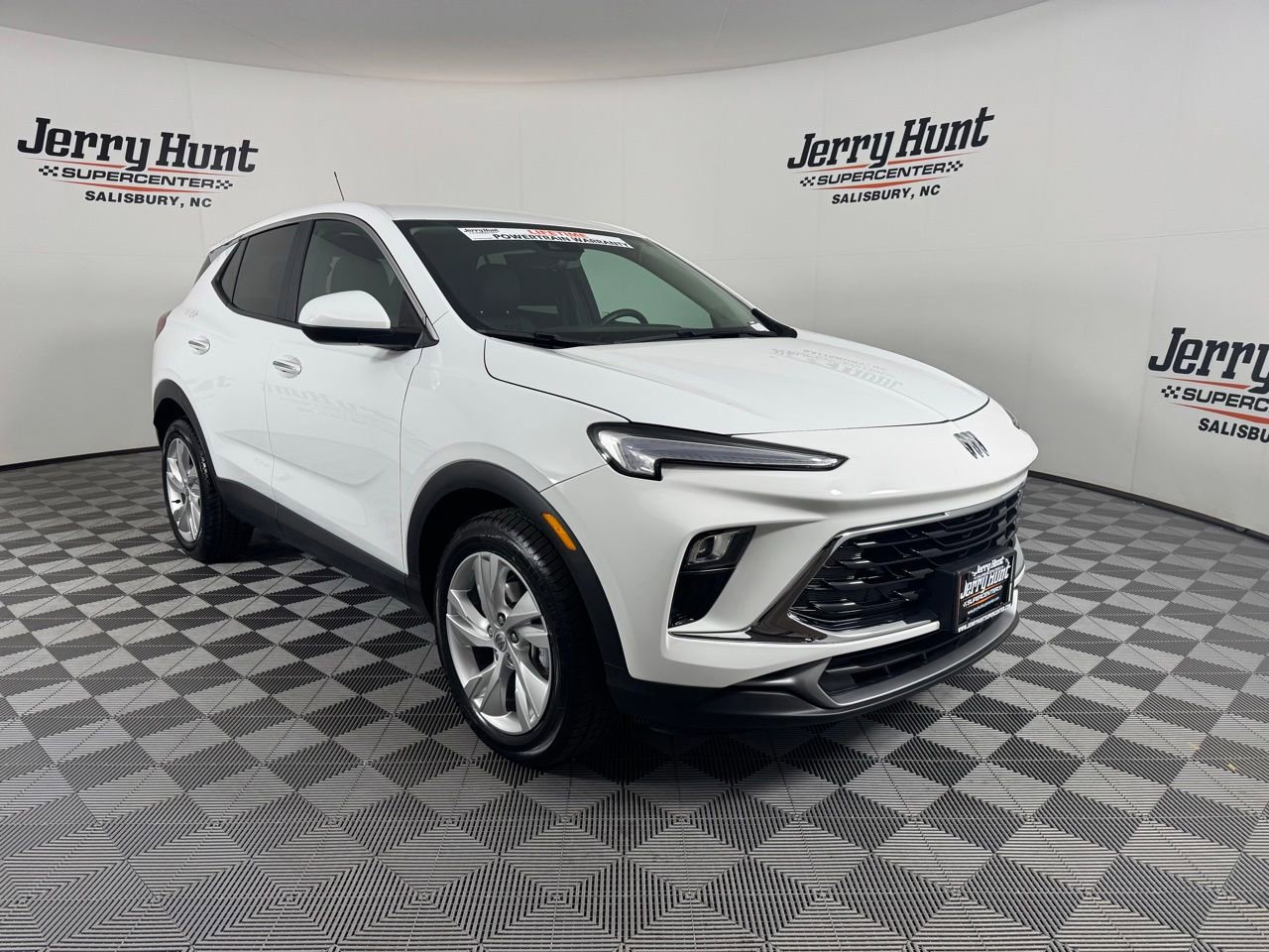 Used 2024 Buick Encore GX Preferred FWD image 4